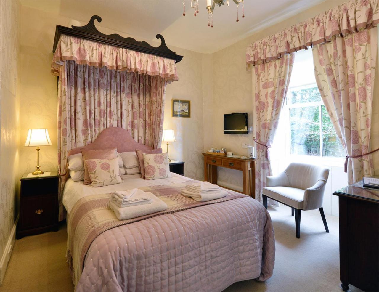 Craigroyston House Bed & Breakfast Pitlochry Eksteriør bilde